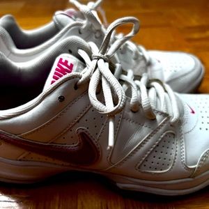 NIKE WOMEN’S CITY COURT Shoes | US SIZE 6.5